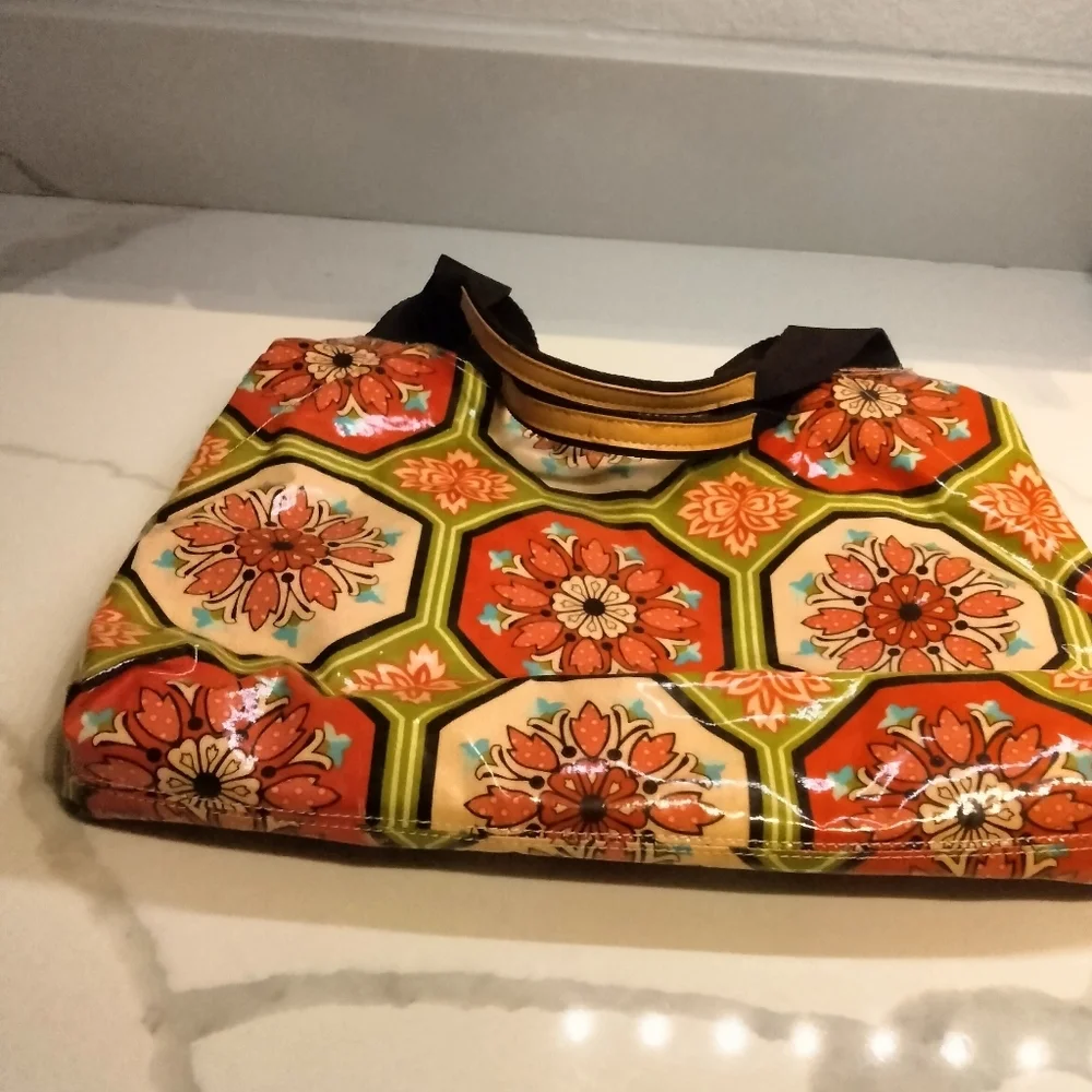 Braciano Purse vibrant colorful  vinyl coated tote floral‎ pattern